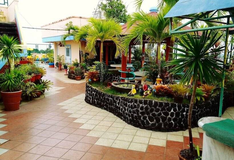 هتل Tabaco Gardenia