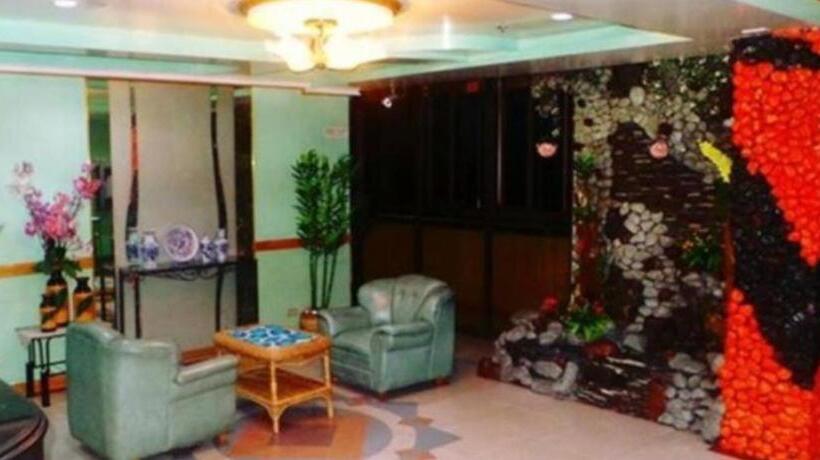 هتل Tabaco Gardenia