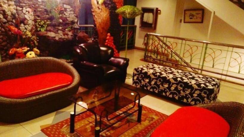 هتل Tabaco Gardenia