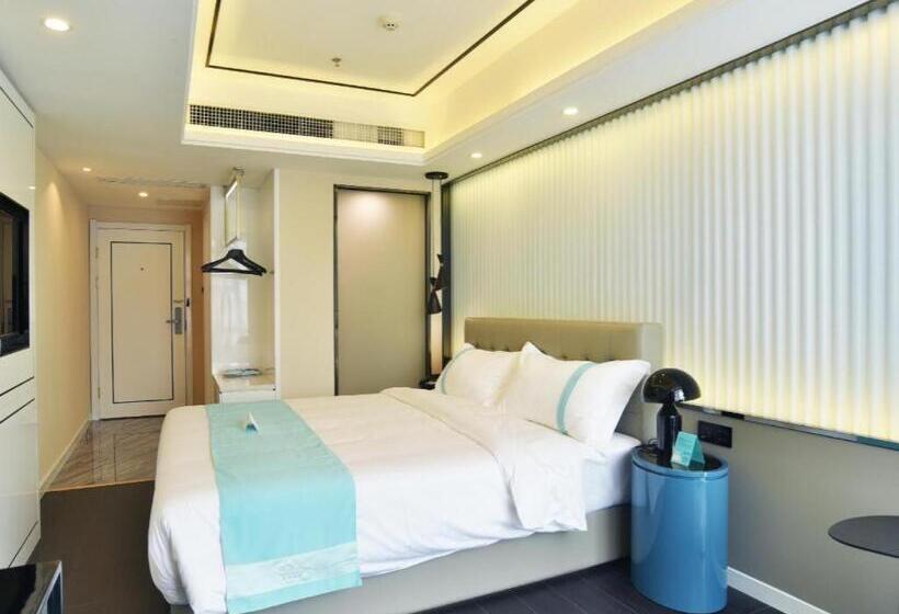 Xana Hotelle Wuhan Lingjiao Lake Wanda Plaza Branch