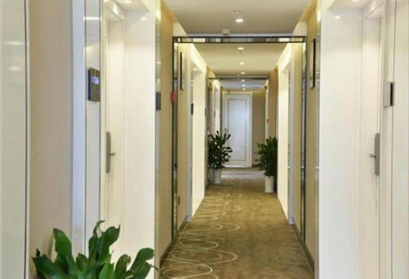 Xana Hotelle Wuhan Lingjiao Lake Wanda Plaza Branch