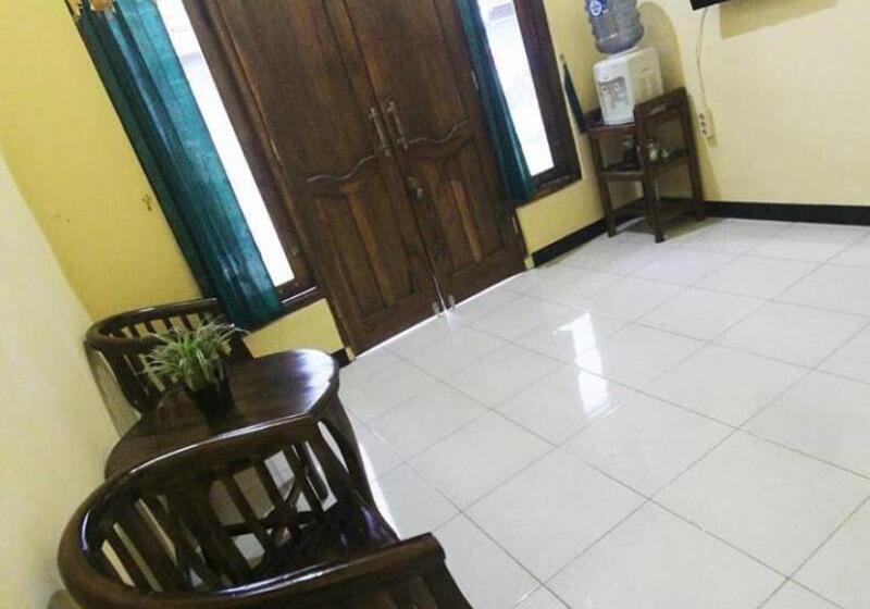 ユースホステル Homestay Sekar Syariah