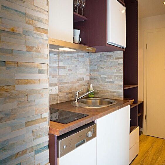 Anno Domini 1716  Boutique