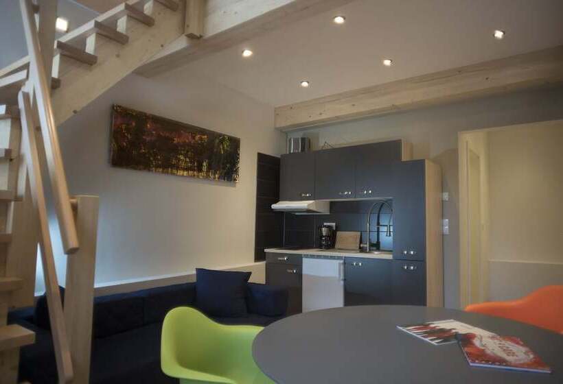 Anno Domini 1716  Boutique