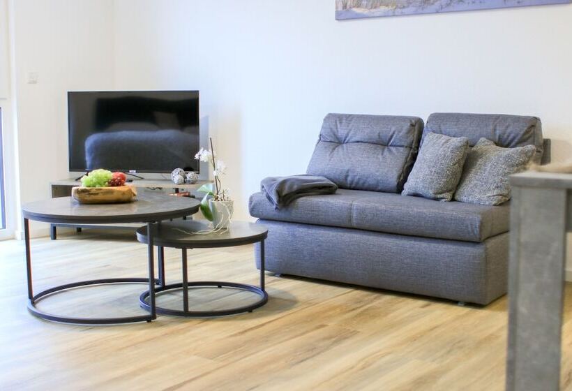 Anno Domini 1716  Boutique