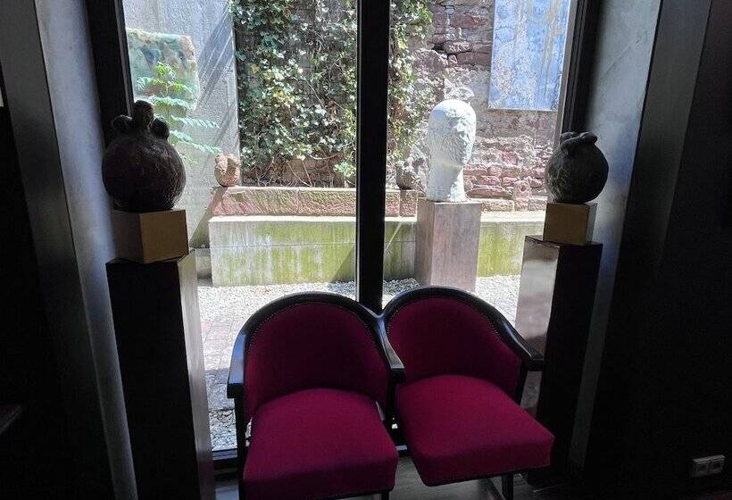 Anno Domini 1716  Boutique