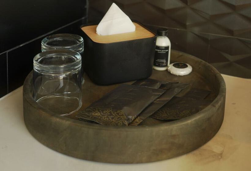 Awann Sewu Boutique Hotel And Suite Semarang