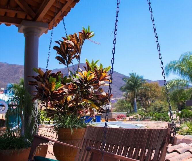 Bed and Breakfast Casa Del Sol Inn