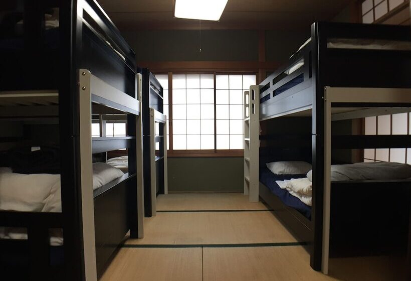 Chochin House   Hostel