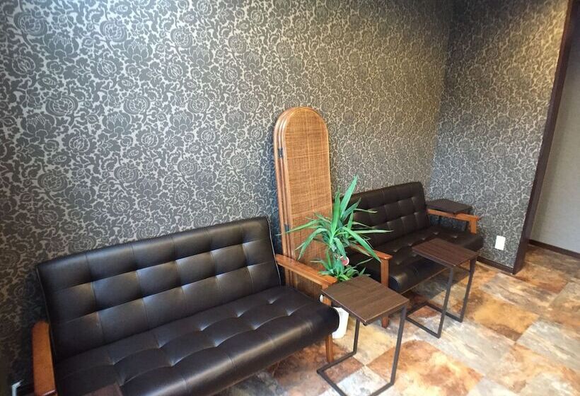 Chochin House   Hostel