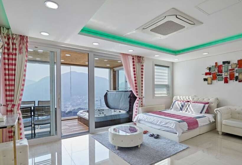 Geojedo Mer Ciel Pension