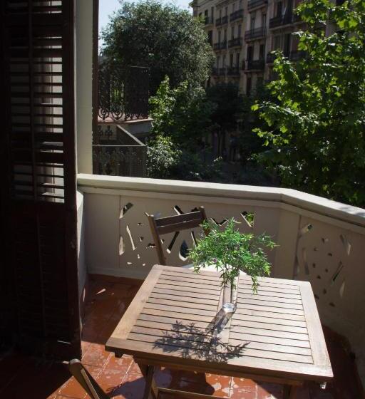 Hostalin Barcelona Diputacion