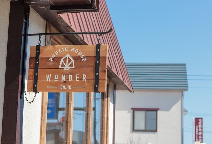 Hostel Wonder