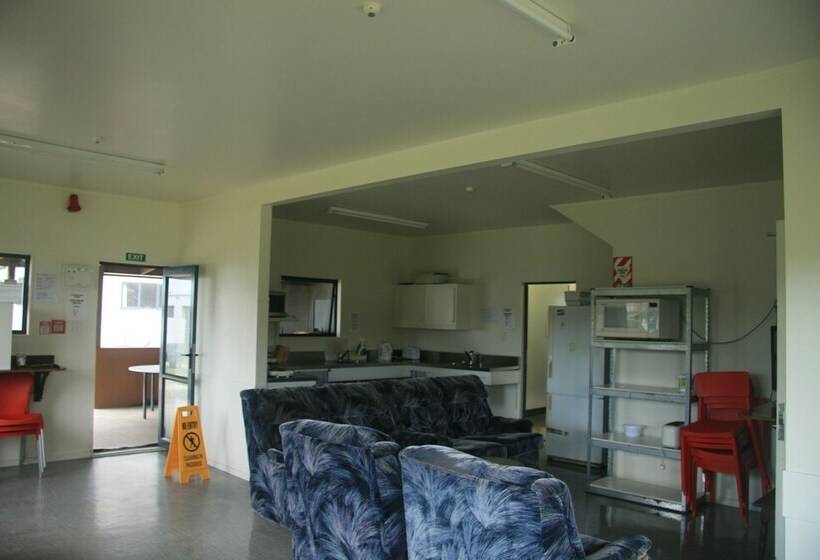 Accommodation At Te Puna Motel