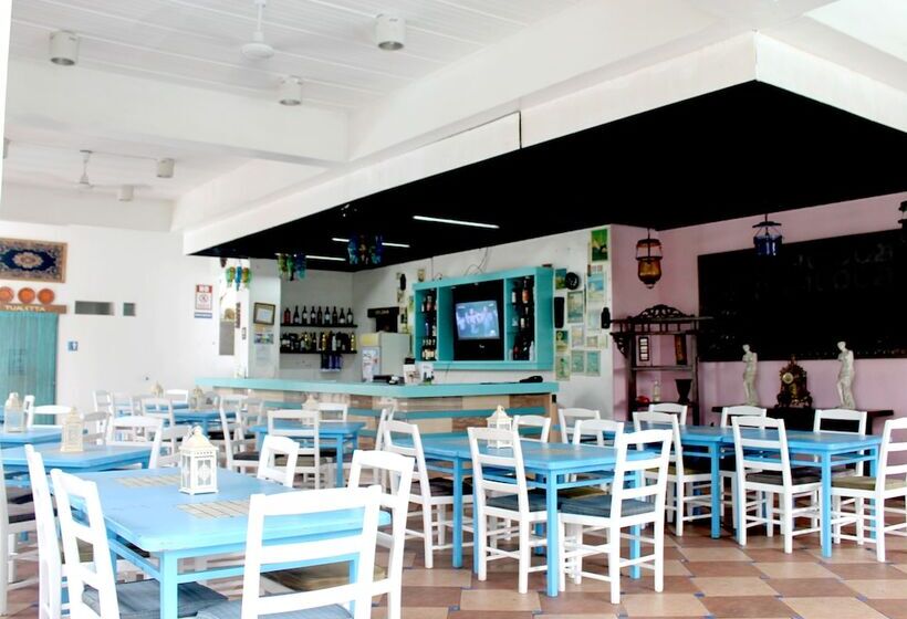 هتل Altaroca Mountain Resort Antipolo