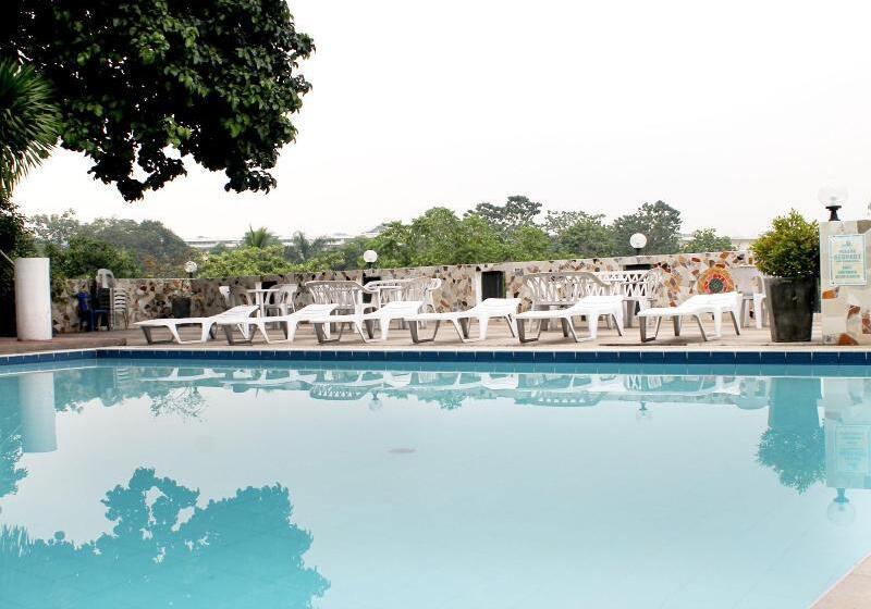 هتل Altaroca Mountain Resort Antipolo