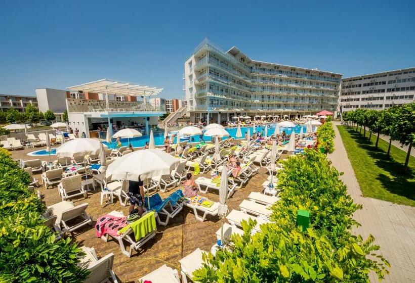 Aqua Nevis Hotel & Aqua Park   All Inclusive