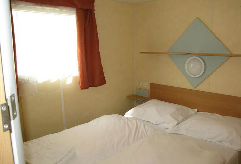 Отель Balatontourist Füred Kemping&üdülőfalu