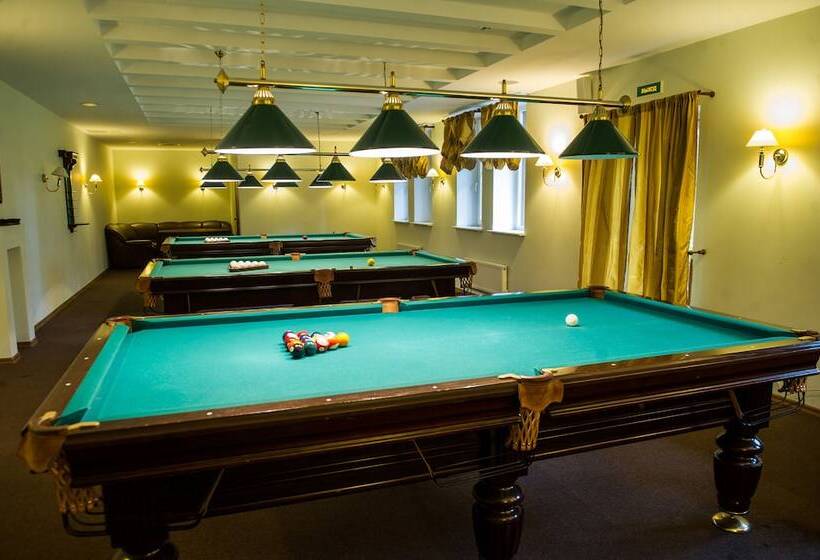 בית מלון כפרי Country Club Dacha