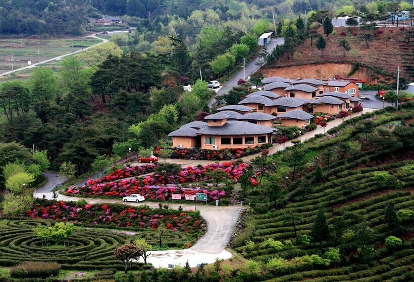 ホテル Golmangtae