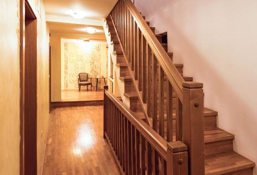 هتل Guesthouse Estate Magovac