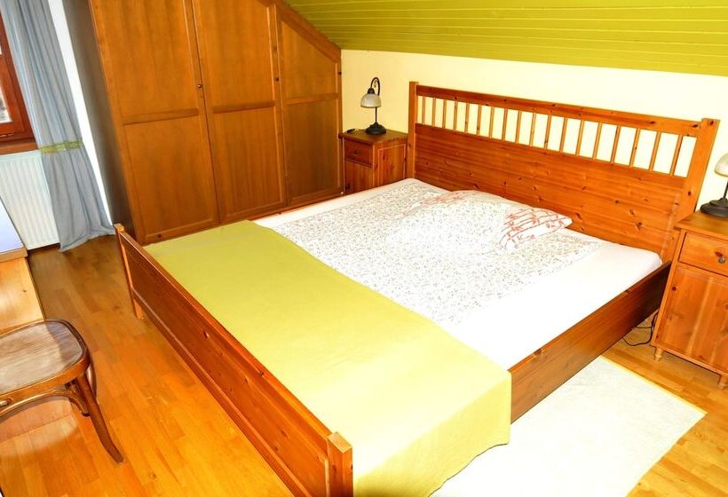 هتل Guesthouse Estate Magovac