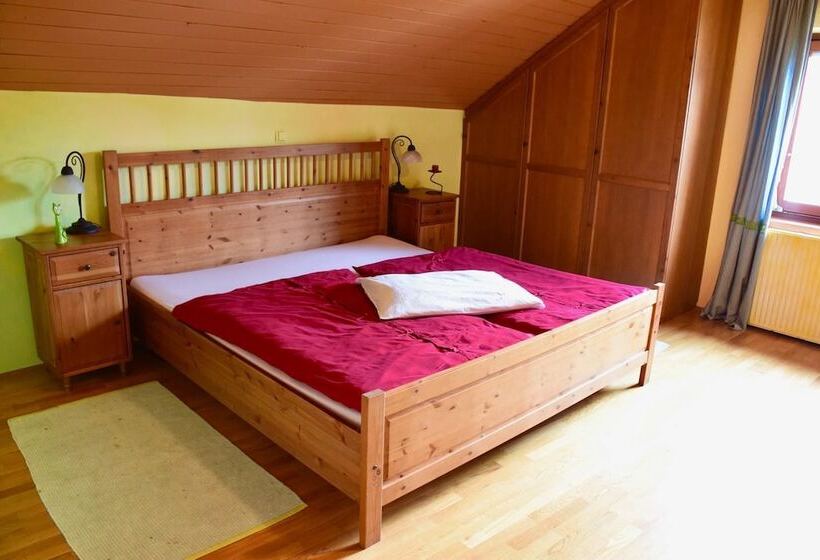 هتل Guesthouse Estate Magovac