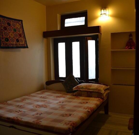 هتل Kanhaia Haveli