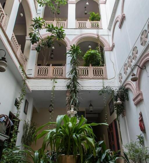 هتل Kanhaia Haveli