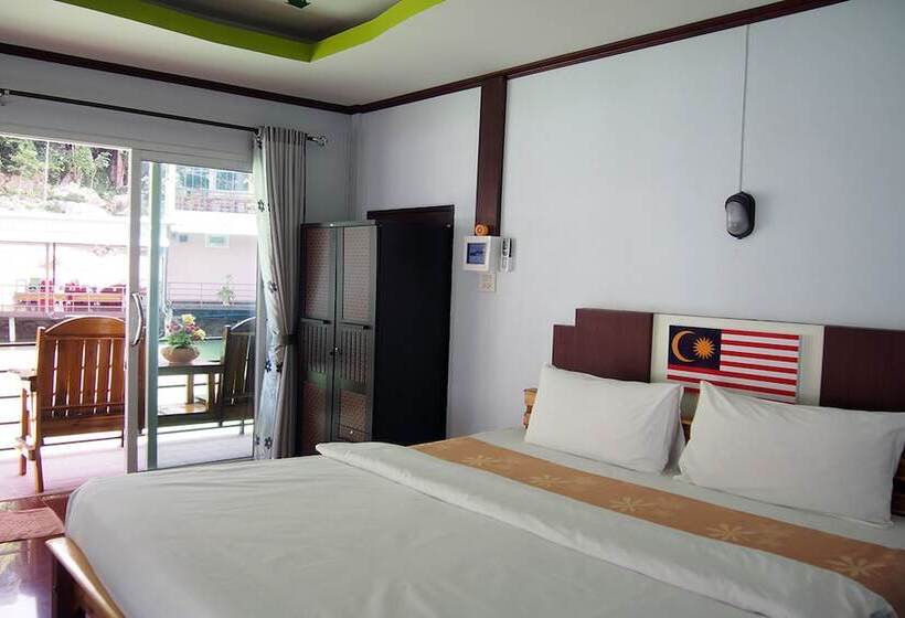 호텔 Lake Terrace Resort