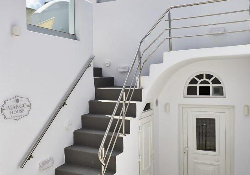 ホテル Margo Houses