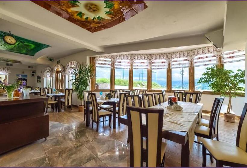 בית מלון כפרי Montenero Resort & Spa