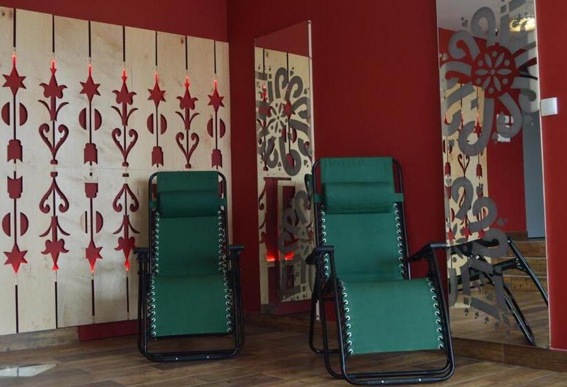 בית מלון כפרי Montenero Resort & Spa