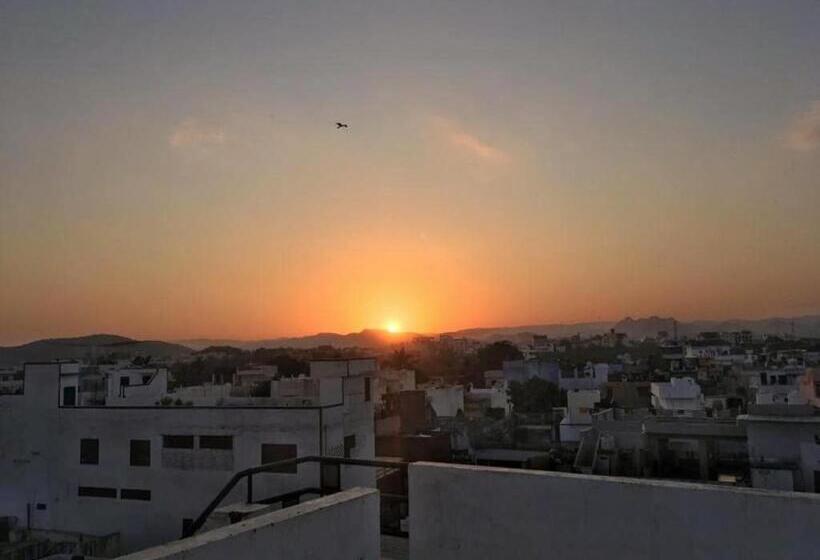 Отель Panna Palace Guest House