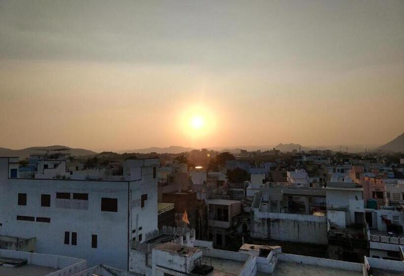 Отель Panna Palace Guest House