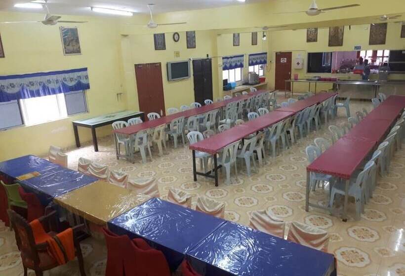 בית מלון כפרי Persatuan Kebajikan Sri Sakthi Ashram   Hostel