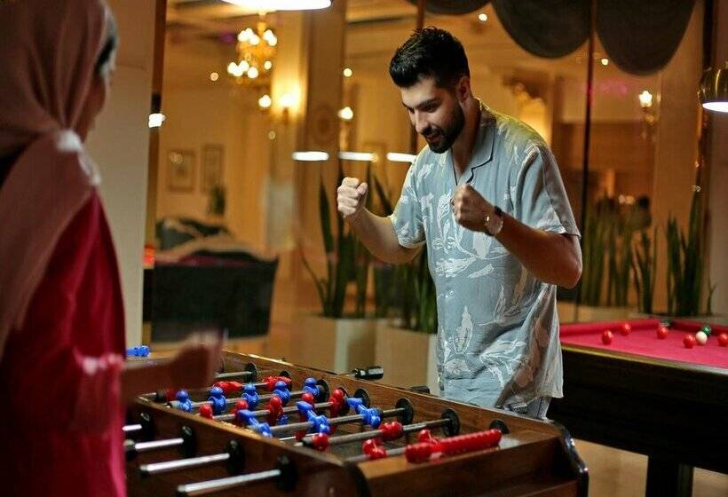 هتل Persian Plaza