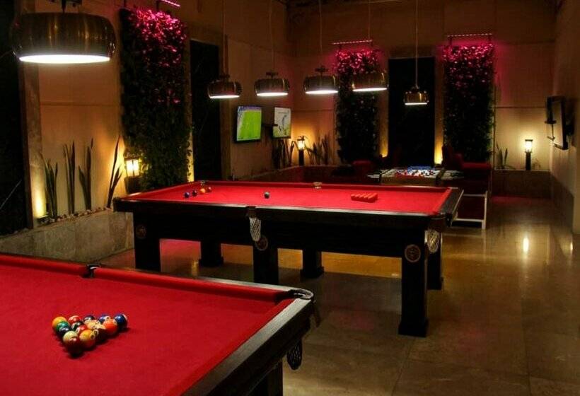 هتل Persian Plaza