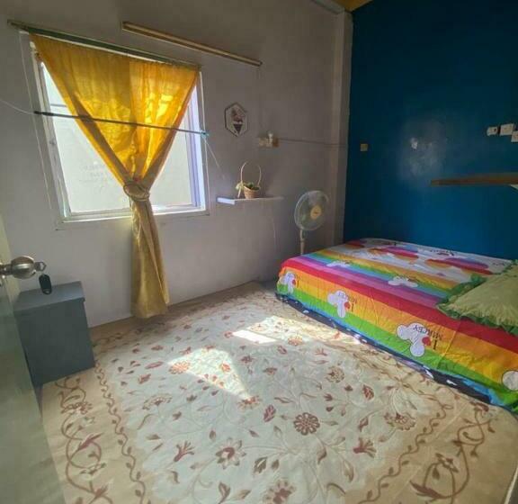 فندق Pesona Backpackers Inn