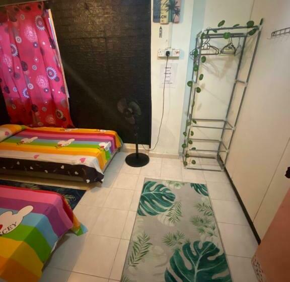 فندق Pesona Backpackers Inn