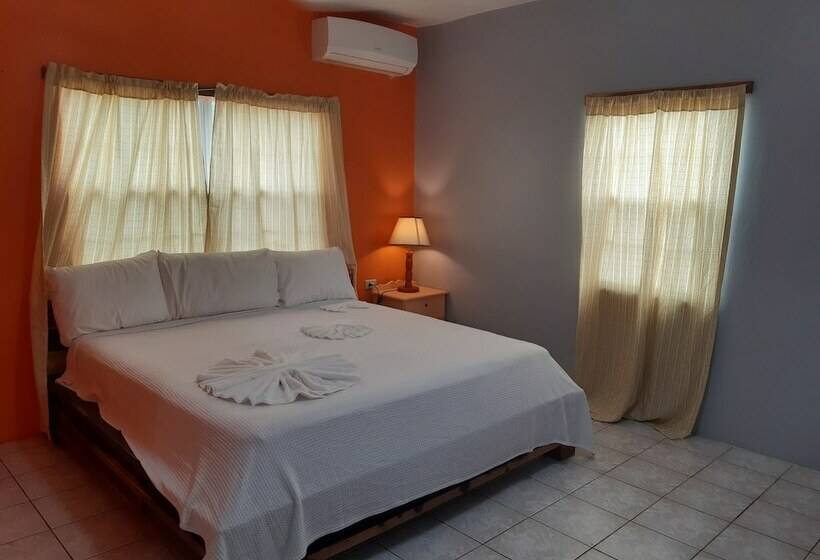 בית מלון כפרי Rachel Land Apartment Suites