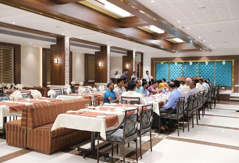 ホテル S3 Park, Ambernath