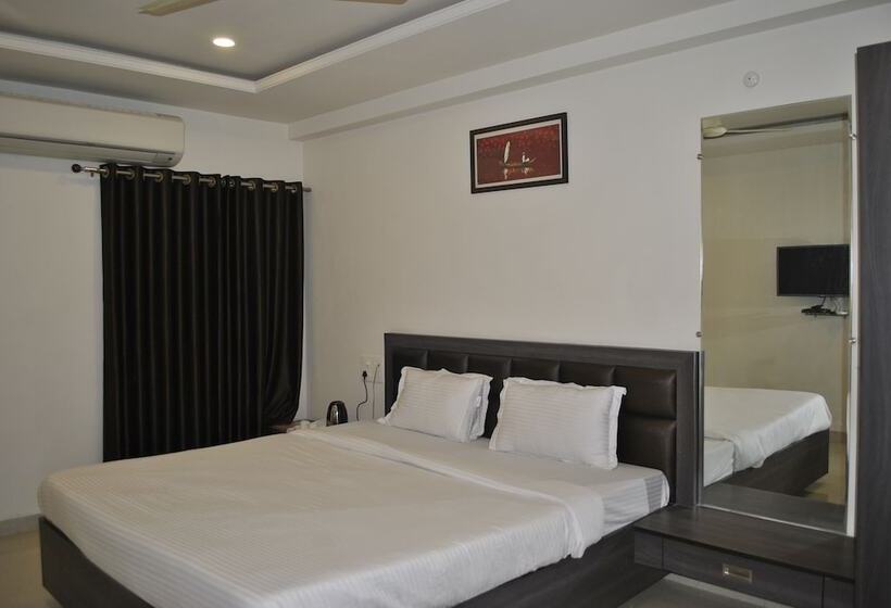 בית מלון כפרי Spark Inn