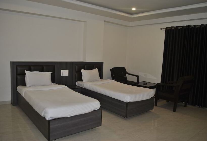 בית מלון כפרי Spark Inn