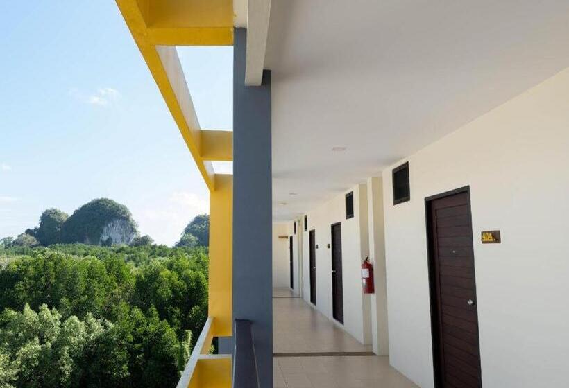 호텔 The Nest Krabi