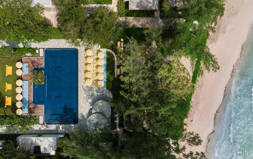 בית מלון כפרי The Standard Hua Hin