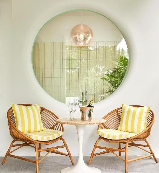 בית מלון כפרי The Standard Hua Hin