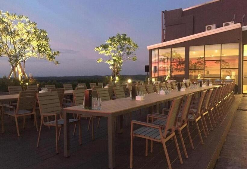 The Vista Hotel By Satit Group