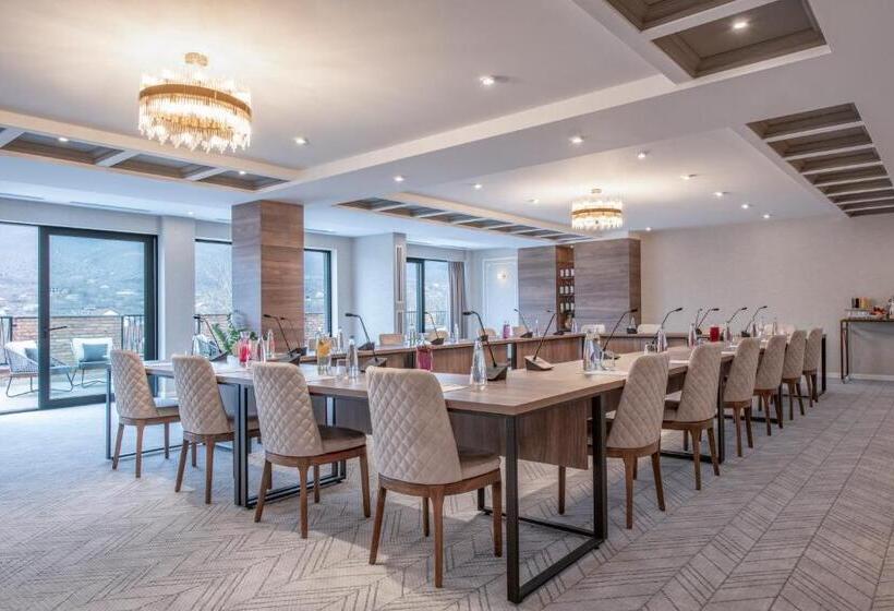 هتل Villa Mosavali