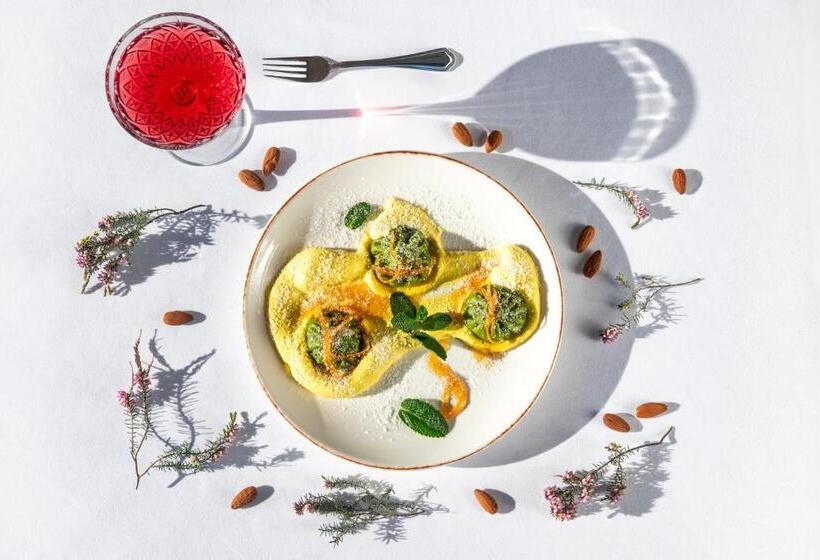 هتل Villa Mosavali